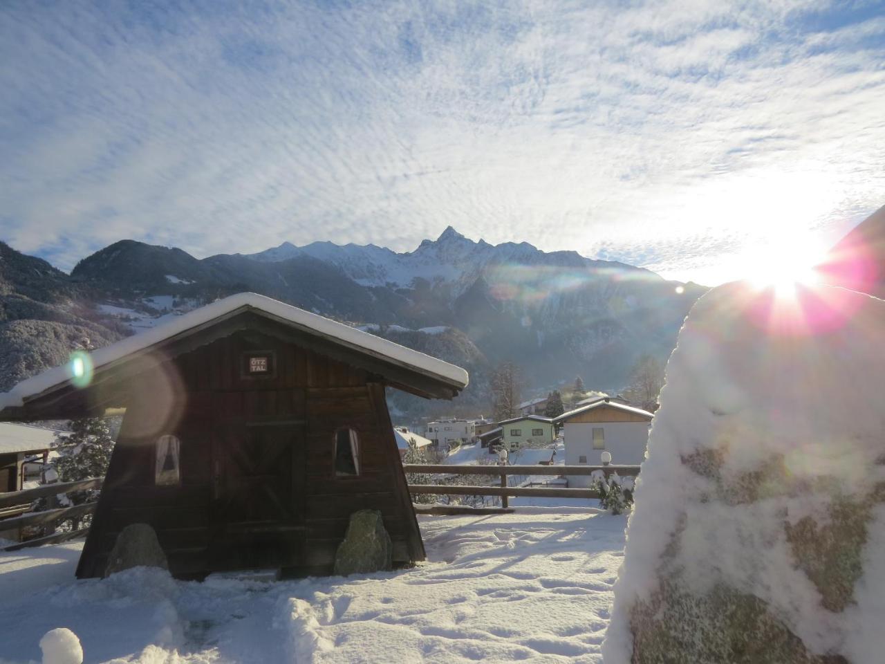 Ferienhaus Oetztal-Lodge Sautens Exterior foto